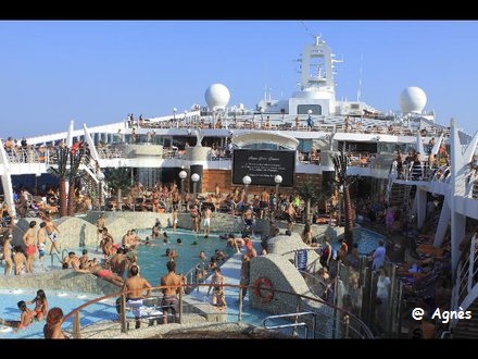 Croisière avec notre Star et ses Starlettes