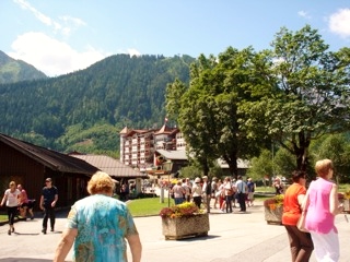 DSC0771123