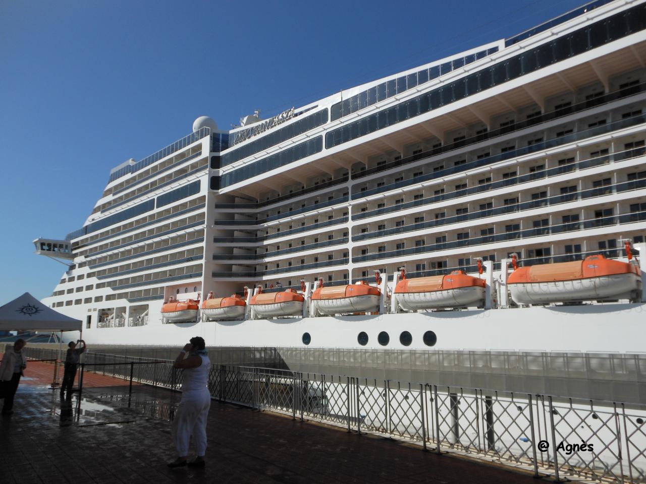 Croisière avec notre Star et ses Starlettes