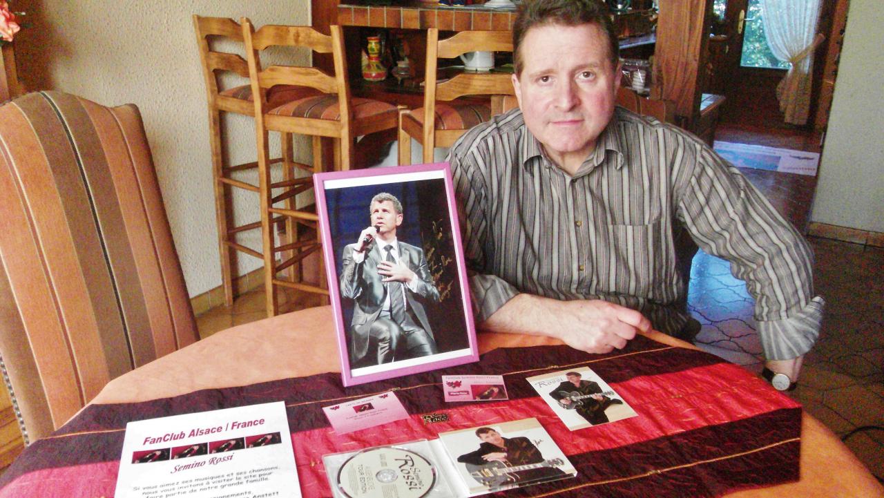 Marie-Rose avec la banderole et diverses dédicaces de Semino